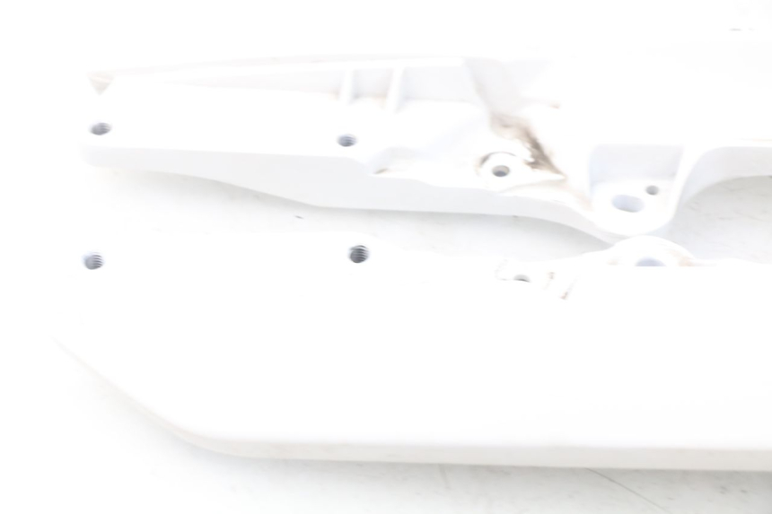 photo de POIGNEE ARRIERE MBK MW TRYPTIK 125 (2017 - 2022) - Détails caractéristiques