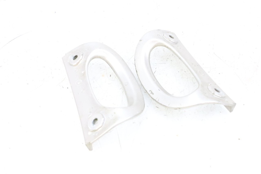 photo de POIGNEE ARRIERE YAMAHA NEO'S NEOS 2T 50 (1998 - 2007) - Gros plan technique