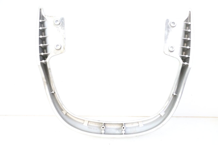 photo de POIGNEE ARRIERE PEUGEOT CITYSTAR 125 (2011 - 2017) - Vue d’ensemble