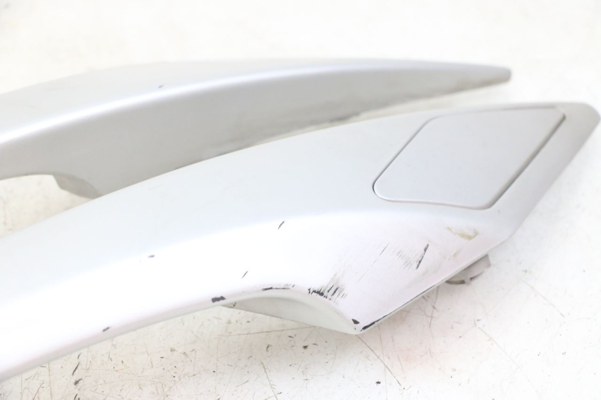 photo de POIGNEE ARRIERE PEUGEOT SATELIS 125 (2010 - 2012) - Pièce contrôlée