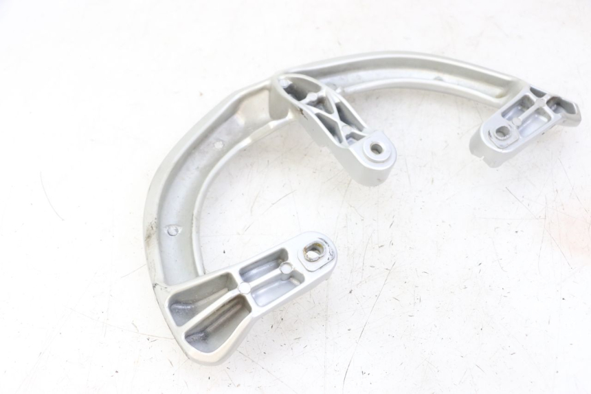 photo de POIGNEE ARRIERE PEUGEOT VIVACITY 125 (2010 - 2017) - État de surface