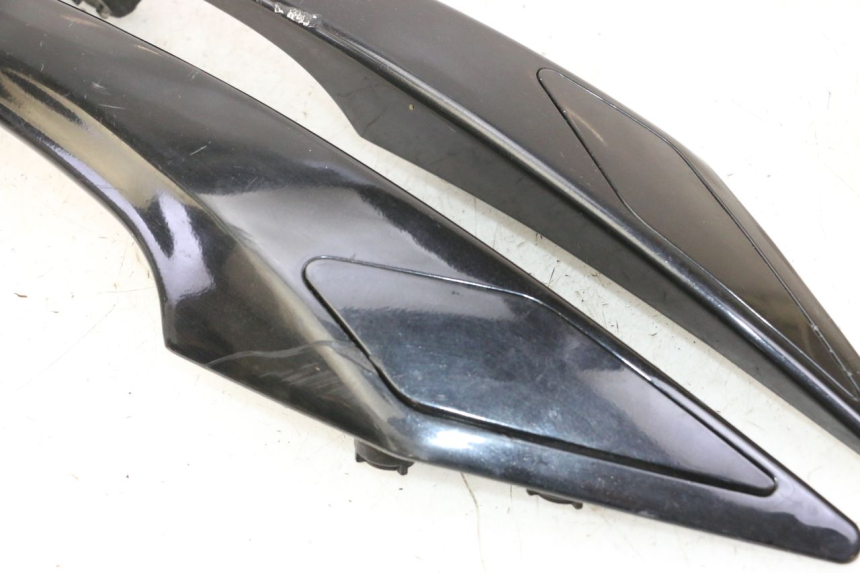 photo de POIGNEE ARRIERE PEUGEOT SATELIS 125 (2013 - 2018) - État de surface