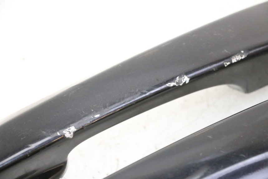 photo de POIGNEE ARRIERE PEUGEOT SATELIS 125 (2013 - 2018) - Marquages et références