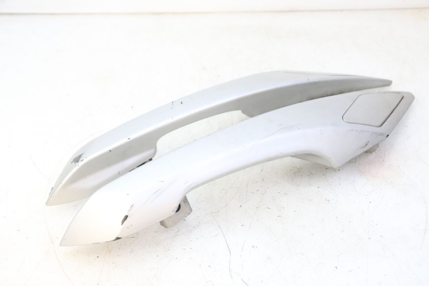 photo de POIGNEE ARRIERE PEUGEOT SATELIS 125 (2006 - 2009) - Zoom état d’usage