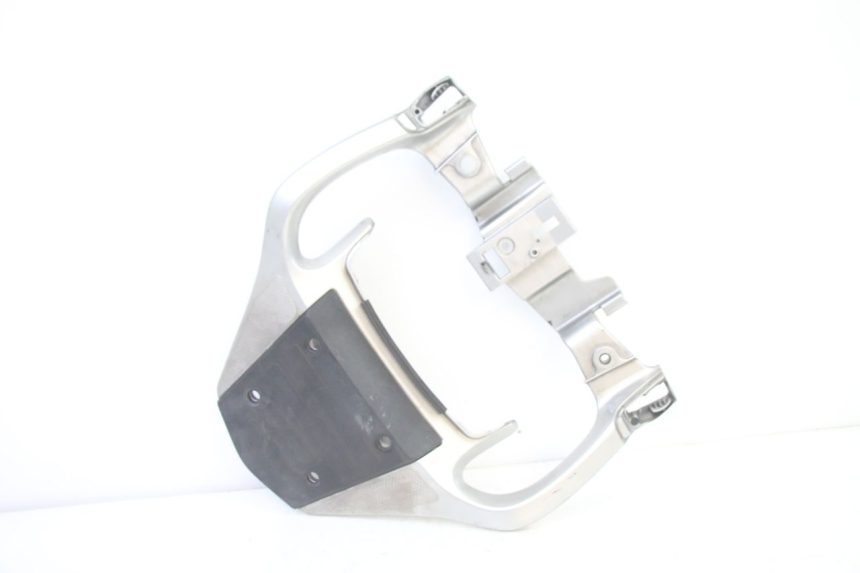 photo de POIGNEE ARRIERE HONDA ST PAN EUROPEAN 1300 (2002 - 2013) - Détail de la pièce