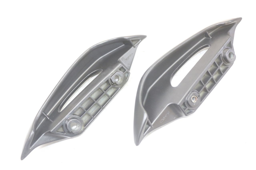 photo de POIGNEE ARRIERE SUZUKI BURGMAN 125 (2018 - 2021) - Vue d’ensemble