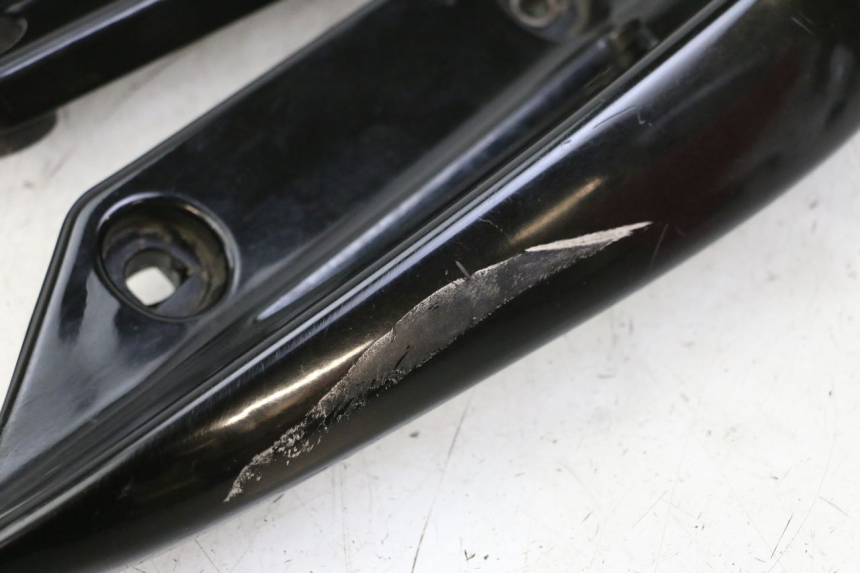 photo de POIGNEE ARRIERE SUZUKI BURGMAN 125 (2015 - 2017) - Gros plan technique