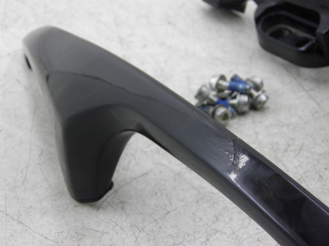 photo de POIGNEE ARRIERE SUZUKI BURGMAN EXECUTIVE 650 (2008 - 2010) - Zoom état d’usage