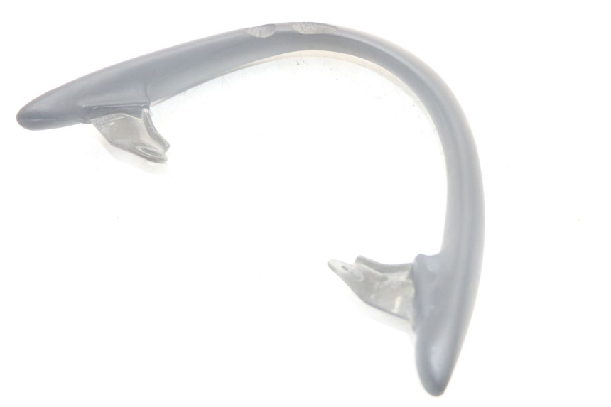 photo de POIGNEE ARRIERE SUZUKI SV N 650 (1999 - 2002) - Gros plan technique