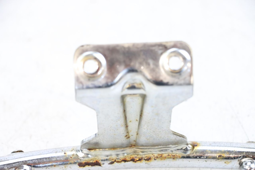 photo de POIGNEE ARRIERE PIAGGIO VESPA LX 2T 50 (2005 - 2013) - Détail de la pièce