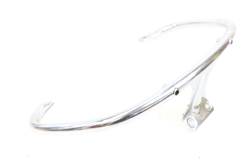 photo de Rear handlebars PIAGGIO VESPA LX 125 (2005 - 2010) - Gros plan technique