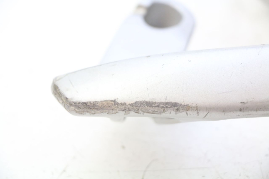 photo de POIGNEE ARRIERE PEUGEOT VIVACITY NEW 2T 50 (2008 - 2017) - Zoom état d’usage