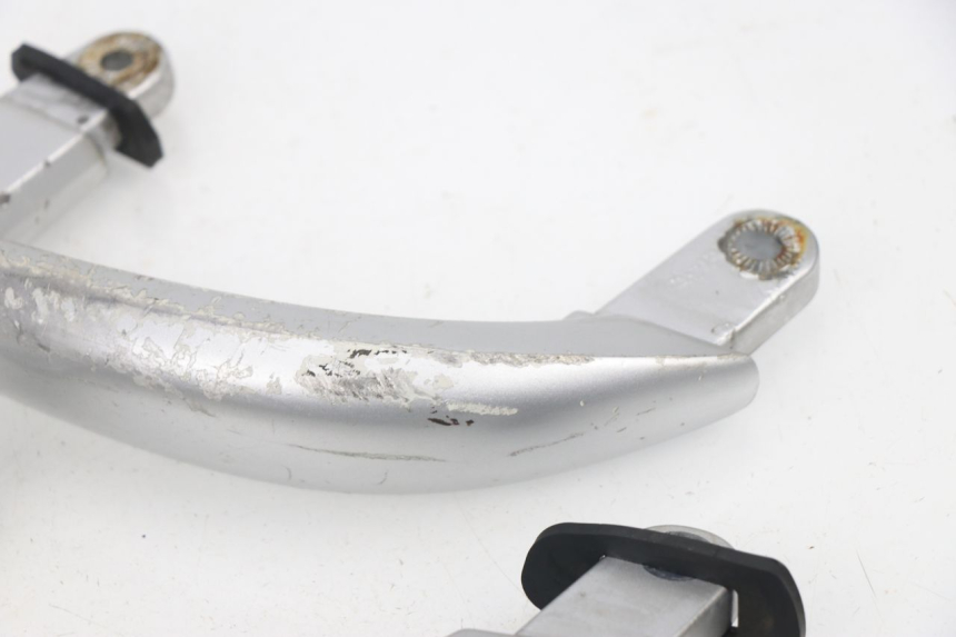 photo de POIGNEE ARRIERE YAMAHA XMAX X-MAX 125 (2006 - 2009) - Pièce contrôlée