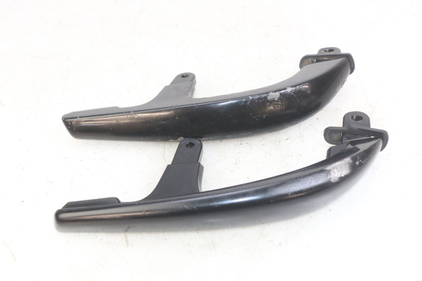 photo de POIGNEE ARRIERE YAMAHA X-MAX XMAX 250 (2006 - 2009) - Zoom état d’usage