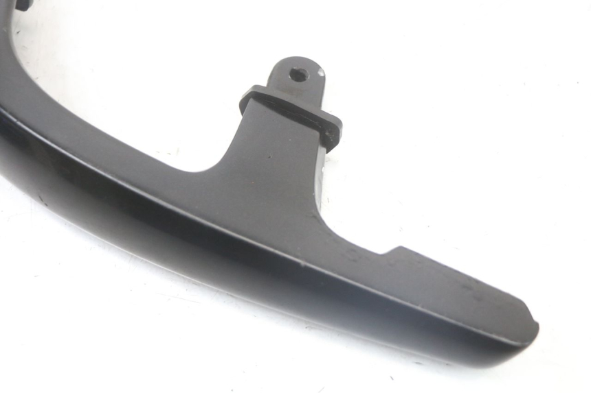 photo de POIGNEE ARRIERE YAMAHA X-MAX XMAX 250 (2006 - 2009) - État de surface