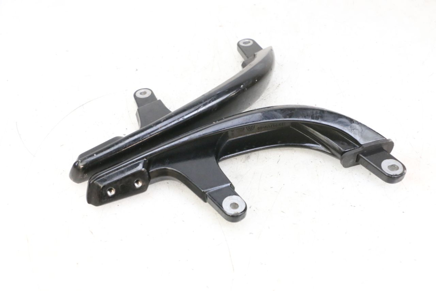 photo de POIGNEE ARRIERE YAMAHA XMAX X-MAX 125 (2006 - 2009) - Autre angle de vue