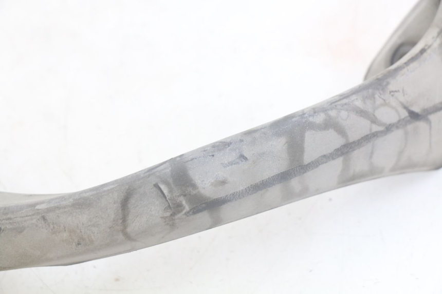 photo de POIGNEE ARRIERE PIAGGIO X8 125 (2004 - 2007) - Détail de la pièce