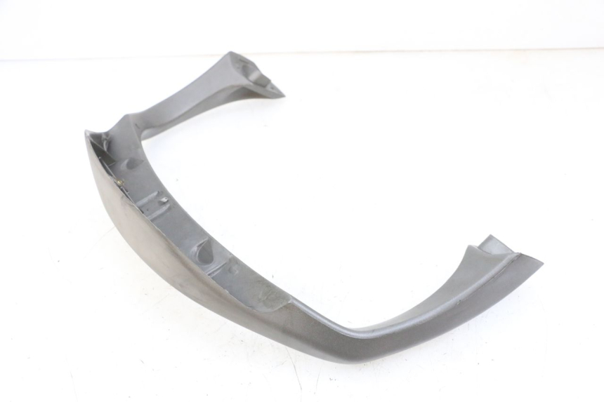 photo de POIGNEE ARRIERE PIAGGIO X8 125 (2004 - 2007) - Gros plan technique