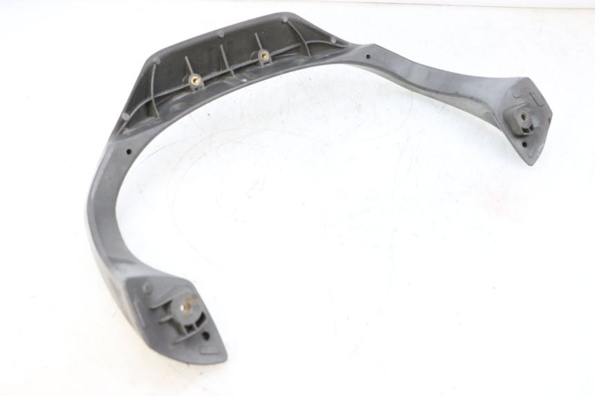 photo de POIGNEE ARRIERE PIAGGIO X8 125 (2004 - 2007) - Autre angle de vue