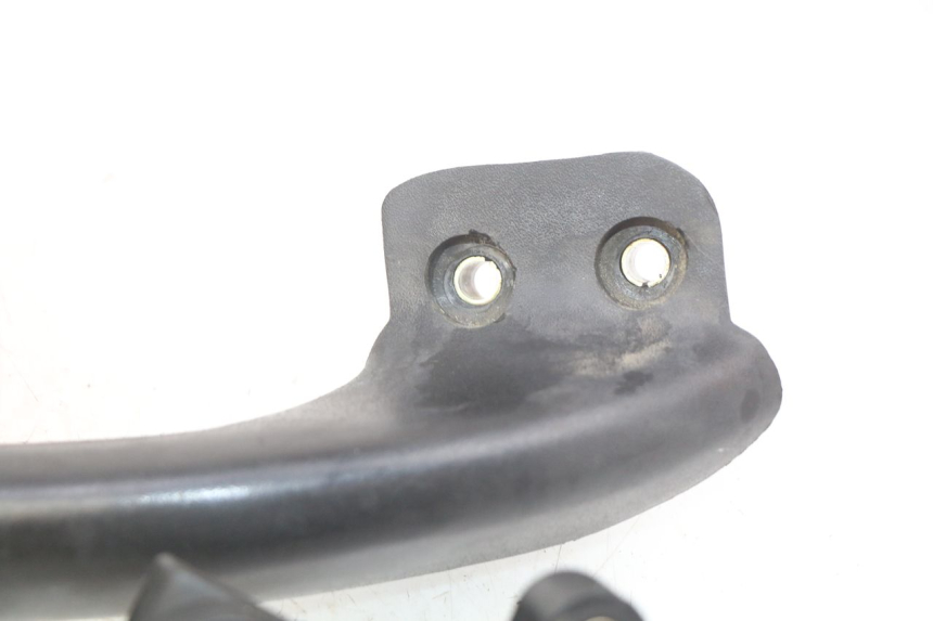 photo de POIGNEE ARRIERE PIAGGIO X9 EVOLUTION 125 (2003 - 2007) - État de surface