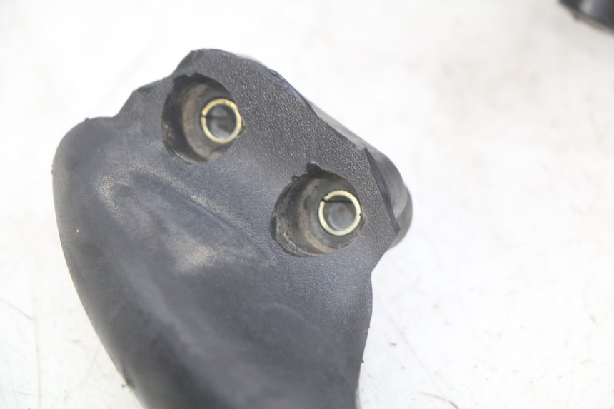 photo de POIGNEE ARRIERE PIAGGIO X9 EVOLUTION 125 (2003 - 2007) - Marquages et références