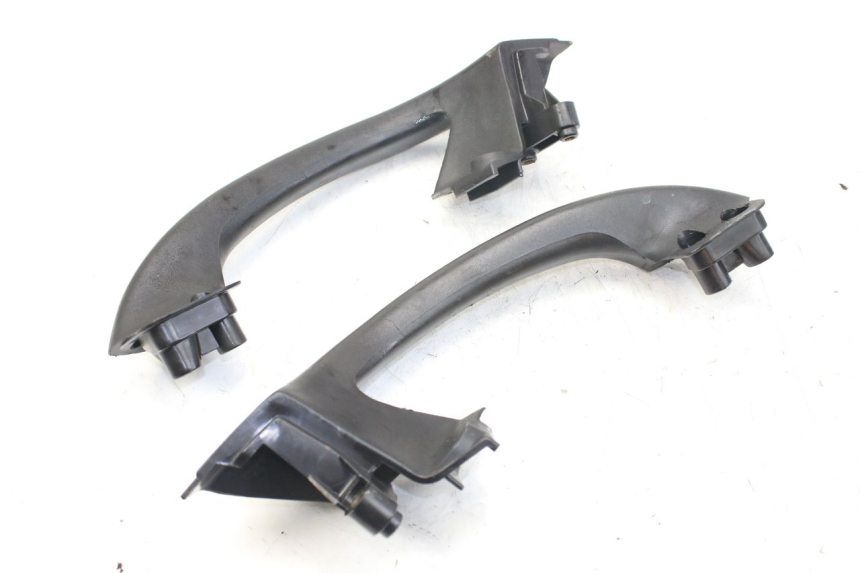 photo de POIGNEE ARRIERE PIAGGIO X9 EVOLUTION 125 (2003 - 2007) - Points de fixation