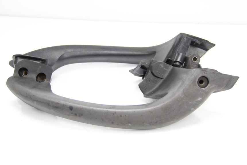 photo de POIGNEE ARRIERE PIAGGIO X9 125 (2000 - 2003) - Détail de la pièce