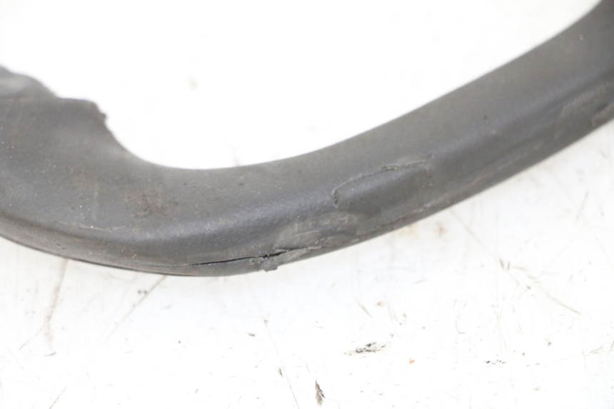 photo de POIGNEE ARRIERE YAMAHA XJN DIVERSION 600 (2000 - 2003) - Points de fixation