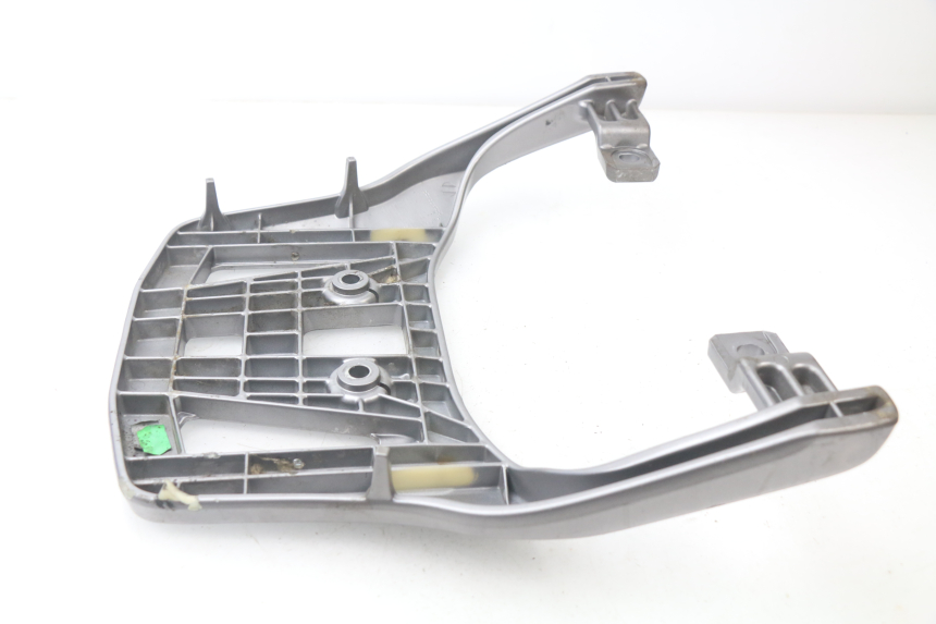 photo de POIGNEE ARRIERE HONDA XLV TRANSALP 650 (2005 - 2007) - Points de fixation