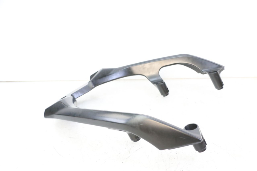 photo de POIGNEE ARRIERE YAMAHA YP T-MAX TMAX 530 (2017 - 2020) - Gros plan technique