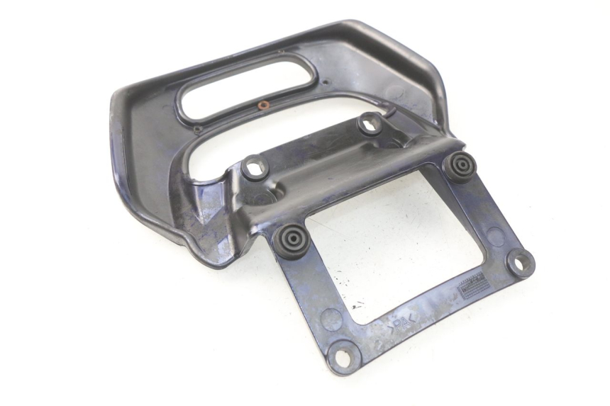 photo de POIGNEE ARRIERE YAMAHA YP MAJESTY 125 (1998 - 2001) - Détail de la pièce