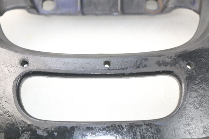 photo de POIGNEE ARRIERE YAMAHA YP MAJESTY 125 (1998 - 2001) - Points de fixation