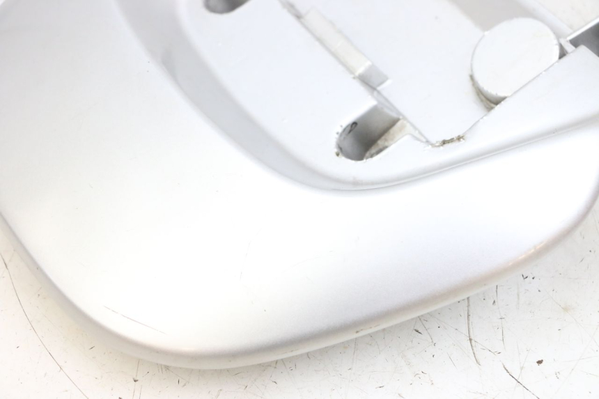 photo de POIGNEE ARRIERE YAMAHA YP MAJESTY 125 (2002 - 2006) - Marquages et références