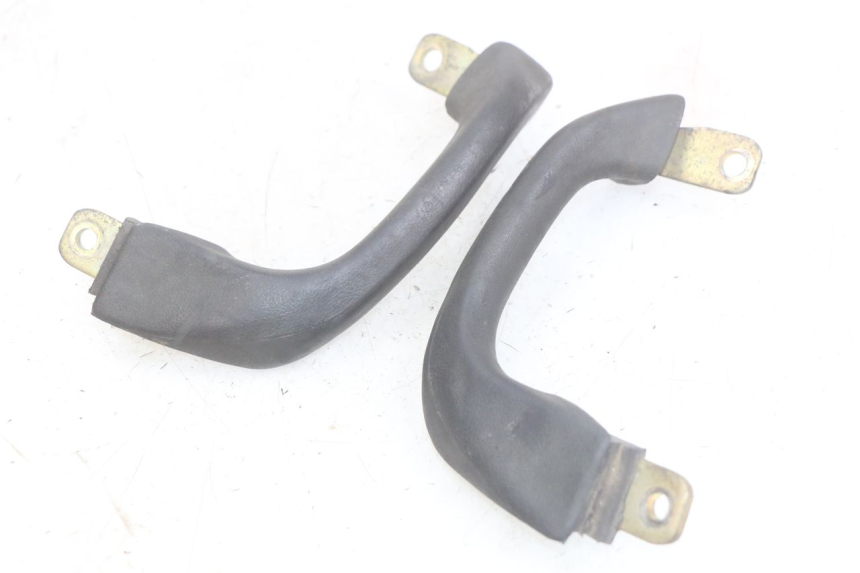 photo de POIGNEE ARRIERE YAMAHA YZF R THUNDERCAT 600 (1996 - 2003) - Autre angle de vue