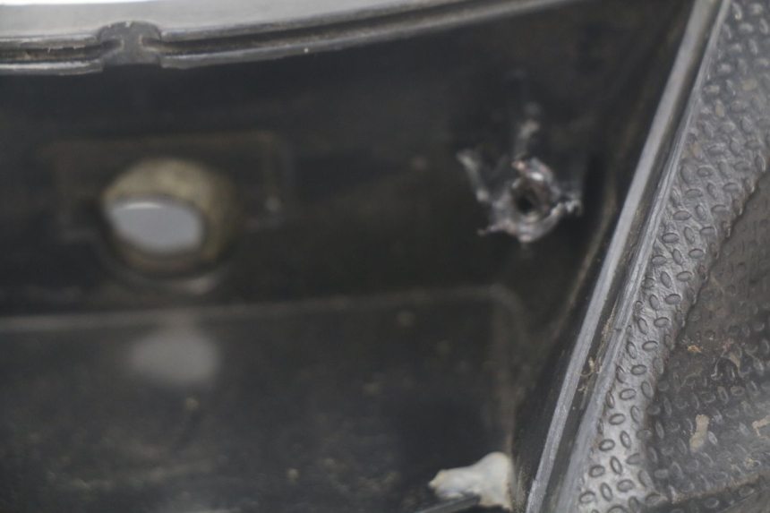 photo de POIGNEE ARRIERE PIAGGIO ZIP 4T 50 (2006 - 2017) - Gros plan technique