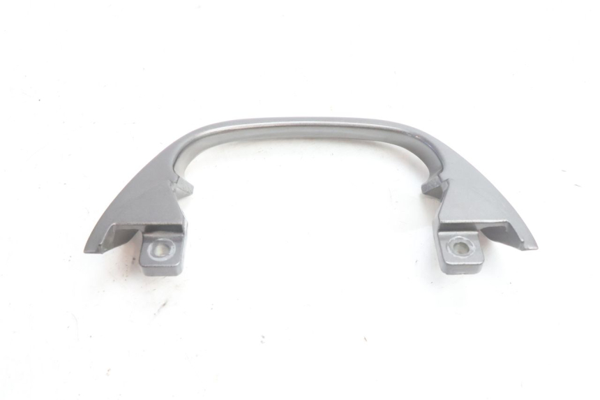 photo de POIGNEE ARRIERE KAWASAKI ZZR 600 (1995 - 2004) - Vue d’ensemble