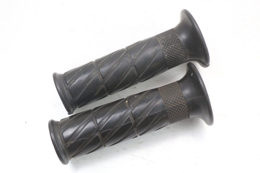 photo de POIGNEE DE GUIDON HYTRACK HY S 4X4 410 (2013 - 2016) - Zoom état d’usage