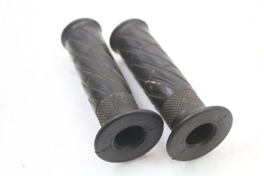 photo de POIGNEE DE GUIDON HYTRACK HY S 4X4 410 (2013 - 2016) - Autre angle de vue