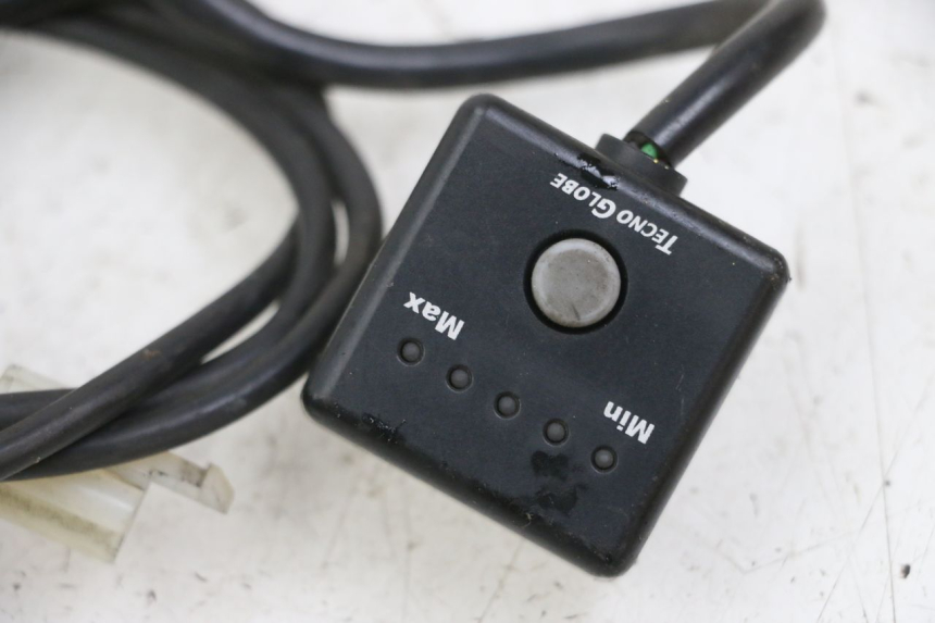 photo de POIGNEE DE GUIDON PIAGGIO MP3 LT 400 (2007 - 2012) - Vue d’ensemble