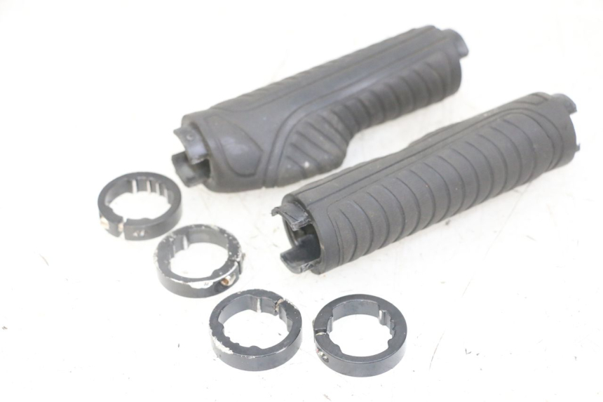 photo de POIGNEE DE GUIDON PUNK ELECTRIC RIDER 1 - Vue principale