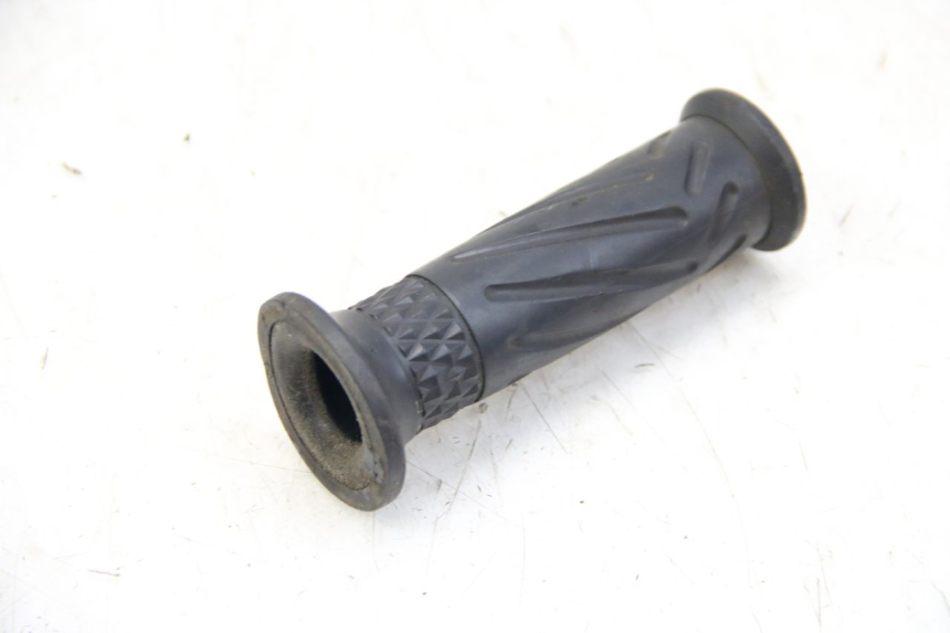 photo de POIGNEE DE GUIDON JM MOTORS SANTANA 50 (2014 - 2023) - Vue principale