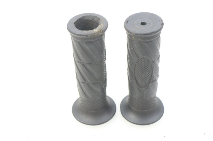 photo de POIGNEE DE GUIDON CHINESE QUAD SPEEDY DELUXE 125 - Vue principale