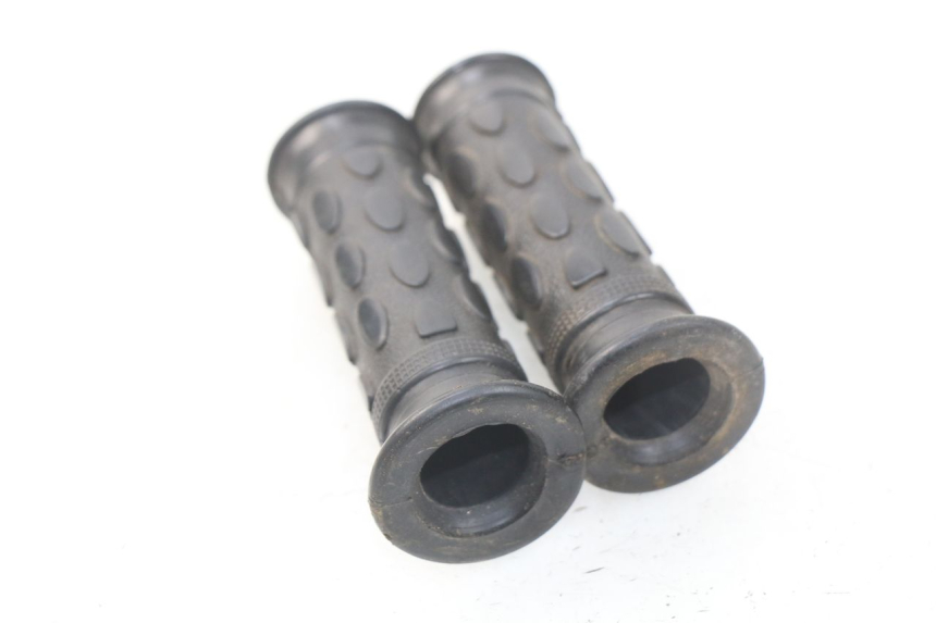 photo de POIGNEE DE GUIDON ORION SPORTRAX 125 - Zoom état d’usage