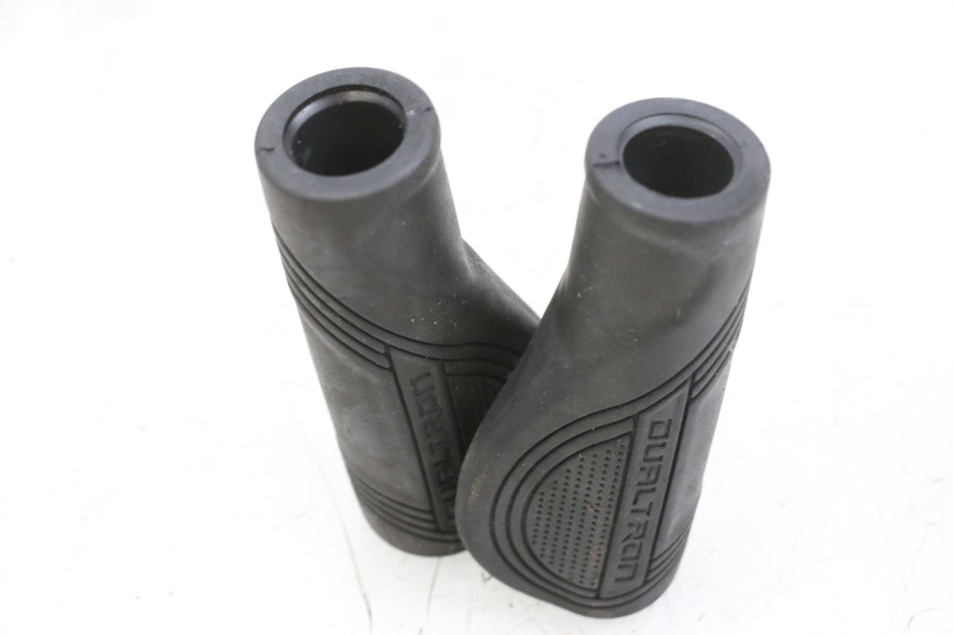 photo de POIGNEE DE GUIDON DUALTRON VICTOR LIMITED 1 - Zoom état d’usage