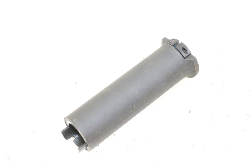 photo de POIGNEE DE GUIDON SEGWAY NINEBOT ZT3 PRO 1 - Vue principale