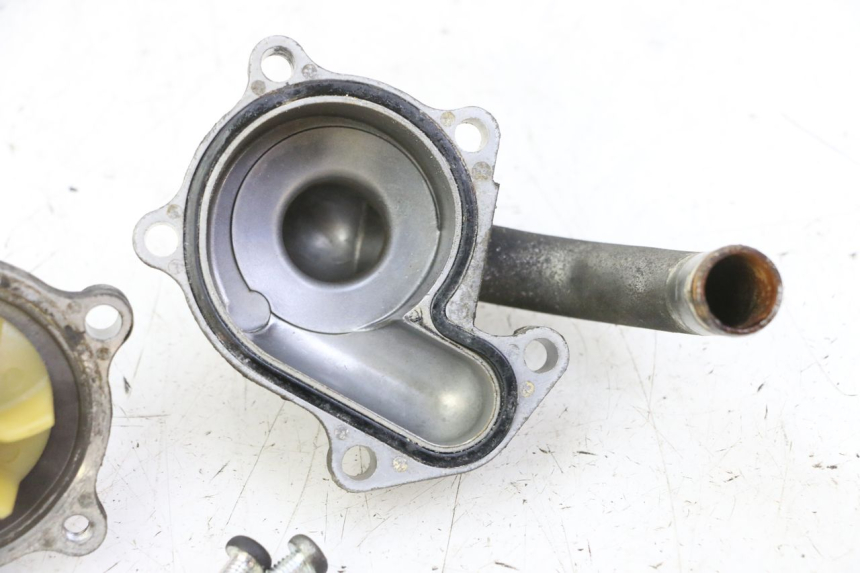 photo de POMPE A EAU SUZUKI BURGMAN 125 (2007 - 2014) - Vue d’ensemble