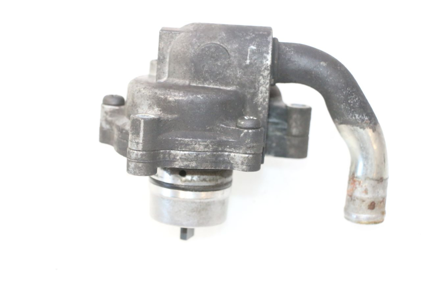 photo de POMPE A EAU SUZUKI BURGMAN 125 (2007 - 2014) - Autre angle de vue