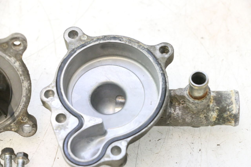 photo de POMPE A EAU SUZUKI BURGMAN EXECUTIVE ABS 650 (2006 - 2012) - Pièce contrôlée
