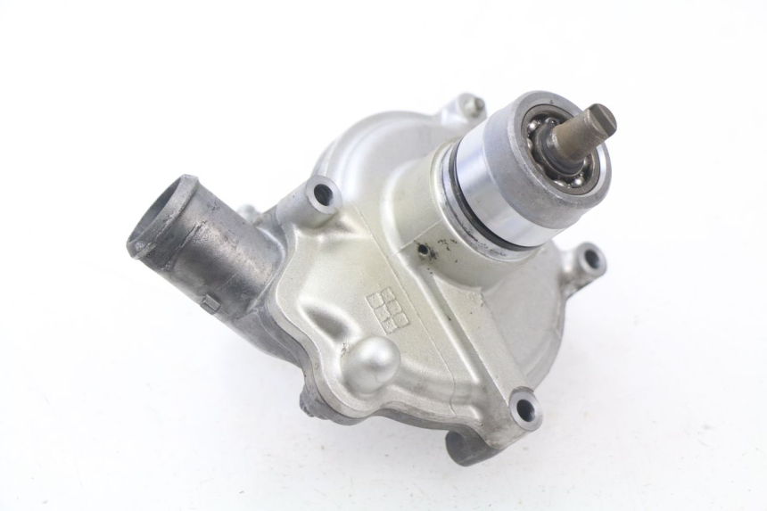 photo de POMPE A EAU YAMAHA FJR ABS 1300 (2006 - 2012) - Détail de la pièce