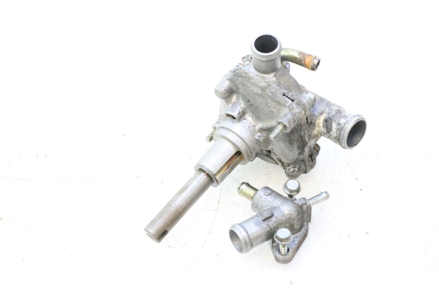 photo de POMPE A EAU HONDA FJS SILVER WING SILVERWING 400 (2005 - 2008) - Autre angle de vue